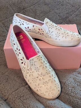 Kate Spade/Keds White Laser-Cut Slip-On Mules Sz 9